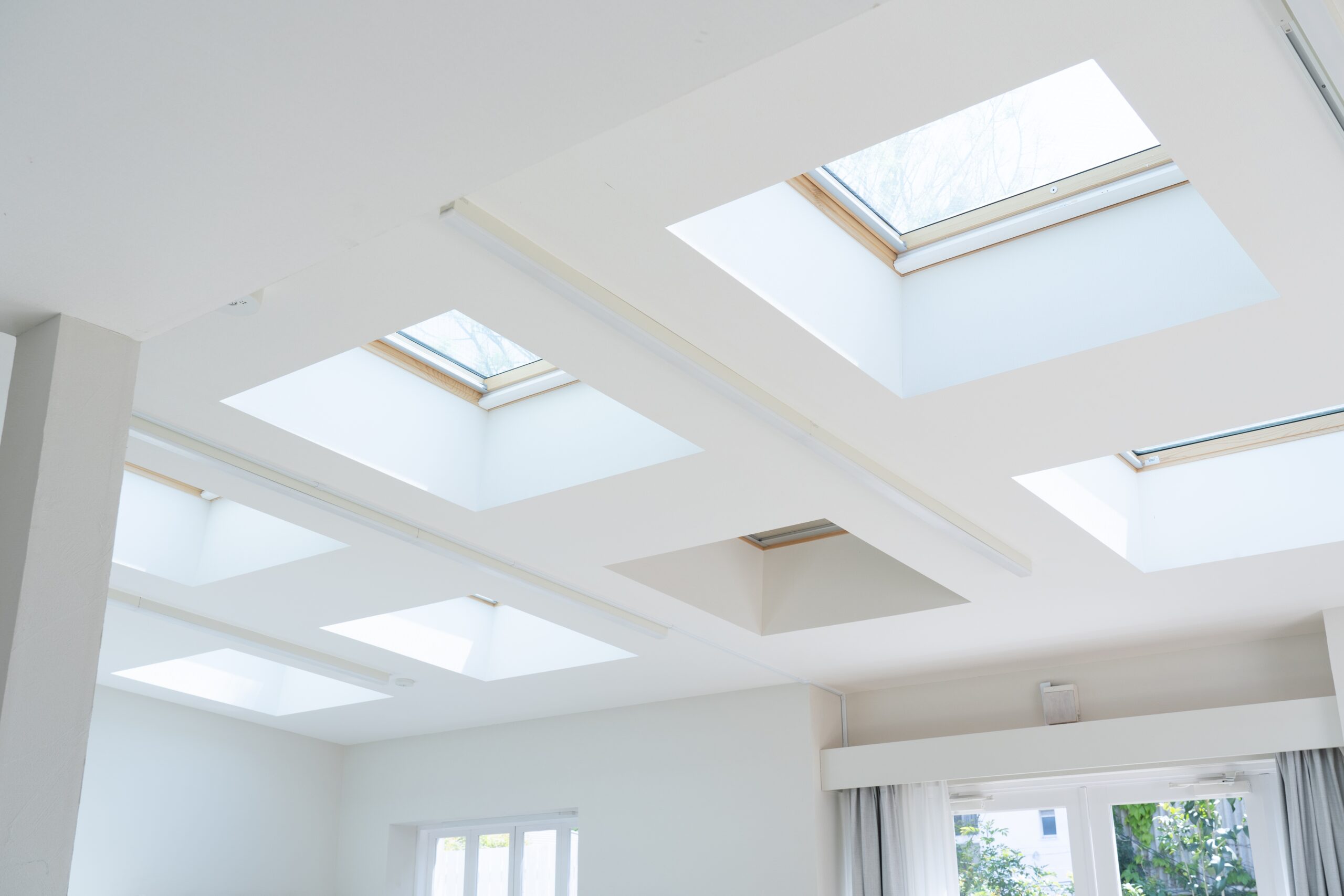 The Benefits of Brett Martin Flat Roof Windows